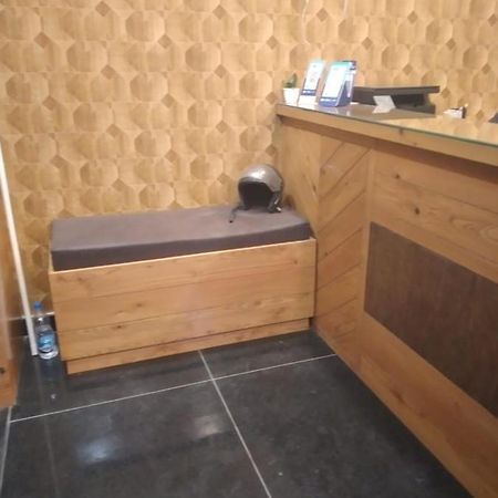 Hotel Uday Raj By Wb Inn Agra  Εξωτερικό φωτογραφία